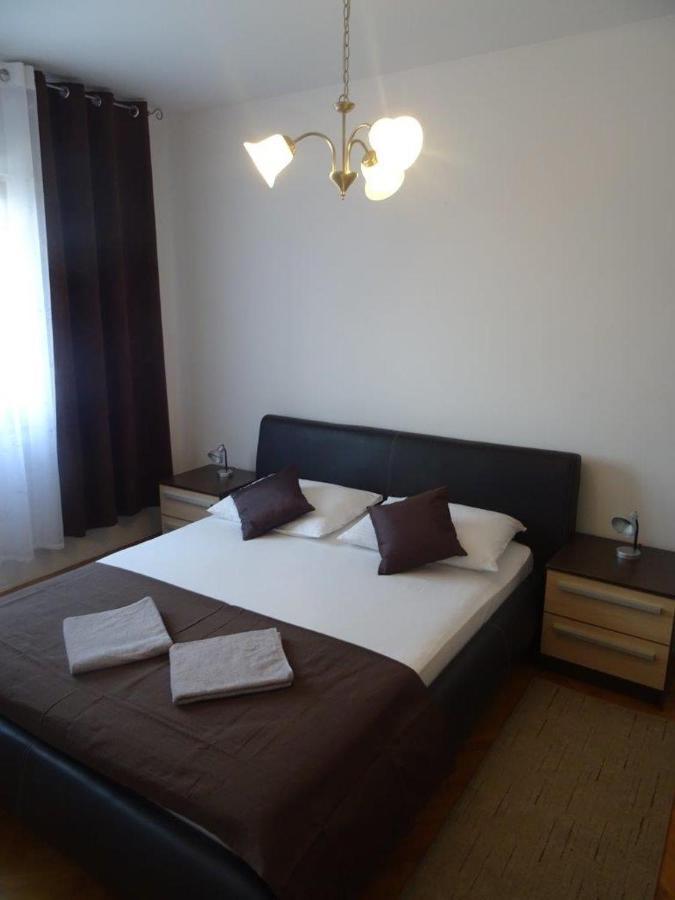 Apartments With A Parking Space Biograd Na Moru, Biograd - 860 ภายนอก รูปภาพ